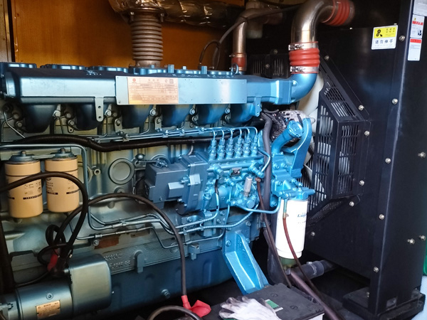 会泽磷酸铁锂蓄电池的使用寿命与哪些因素有关？